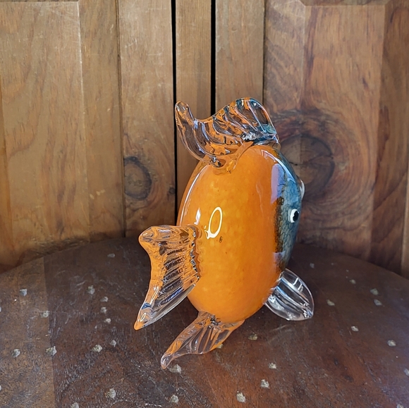 Glass Fish Figurine in Orange and Blue - Picture 11 of 14